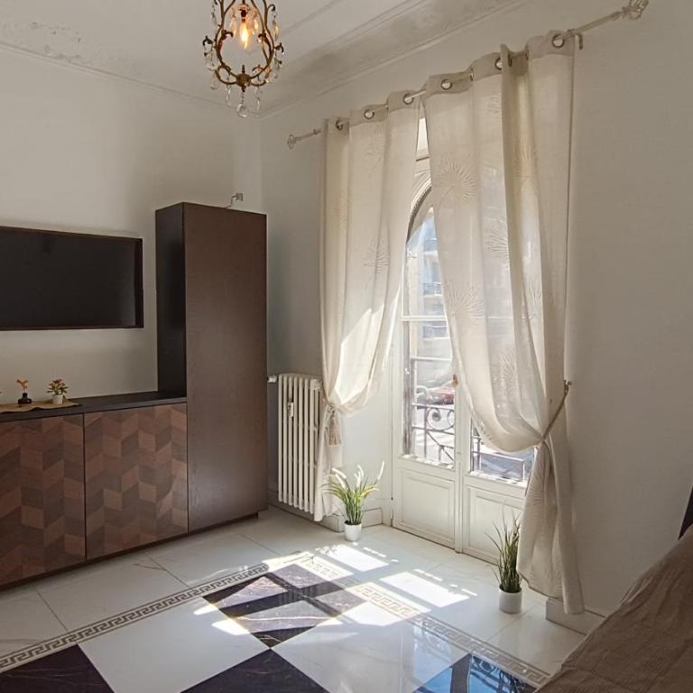 Elegante Monolocale - Macchi 1920 - Monolocale con Divano-Letto - 14
