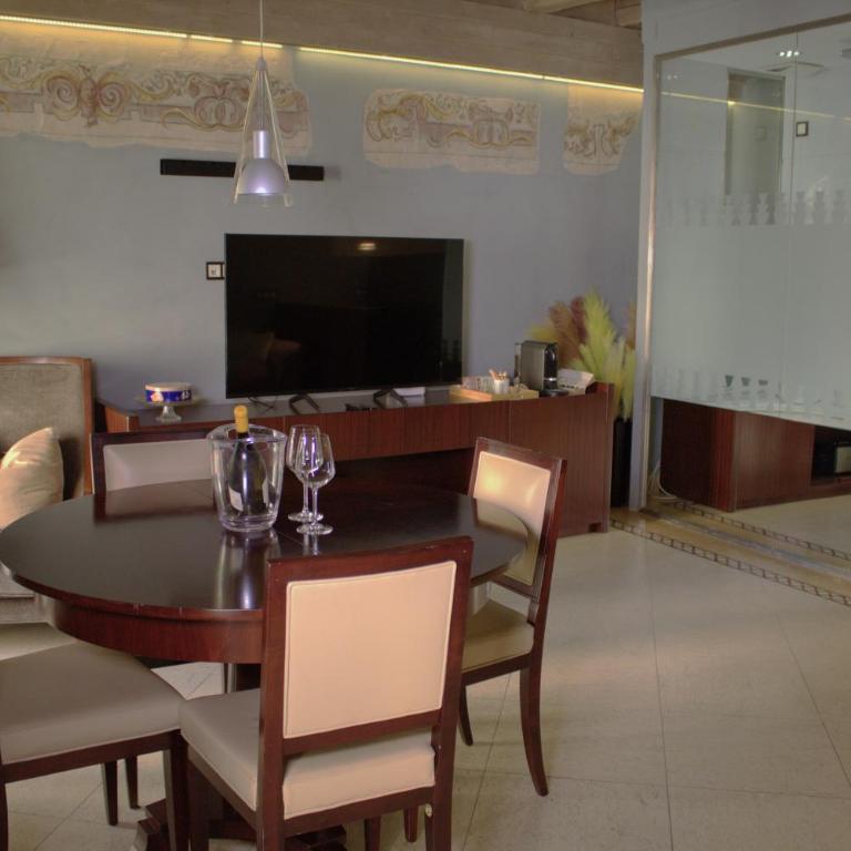 Verona Luxury Flats , Piazza Erbe with balcony on main square - One-Bedroom Apartment - 24