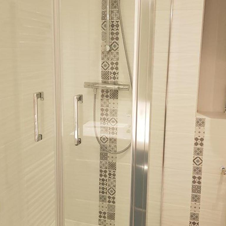 Charmant studio cabine pour 4 personnes face aux pistes à Montgenèvre - FR-1-266-98 - Apartamento - 10