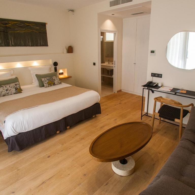 Hôtel La Caravelle - Grande Chambre Double - Vue sur Jardin - 5