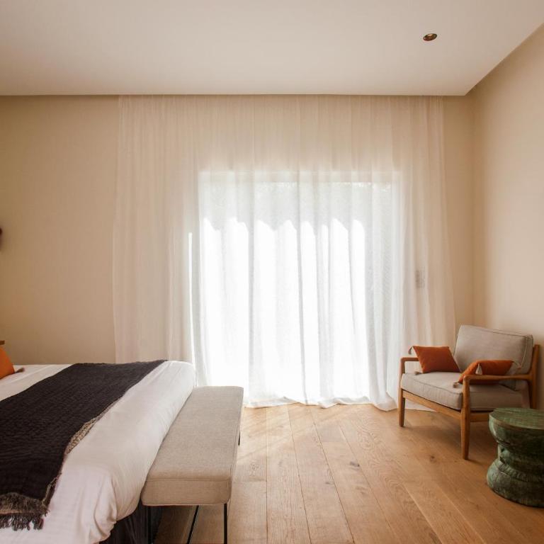 Hôtel La Caravelle - Chambre Double Supérieure - Vue sur Jardin - 5