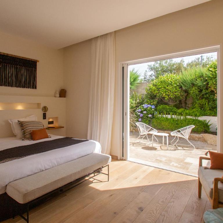 Hôtel La Caravelle - Chambre Double Supérieure - Vue sur Jardin - 1