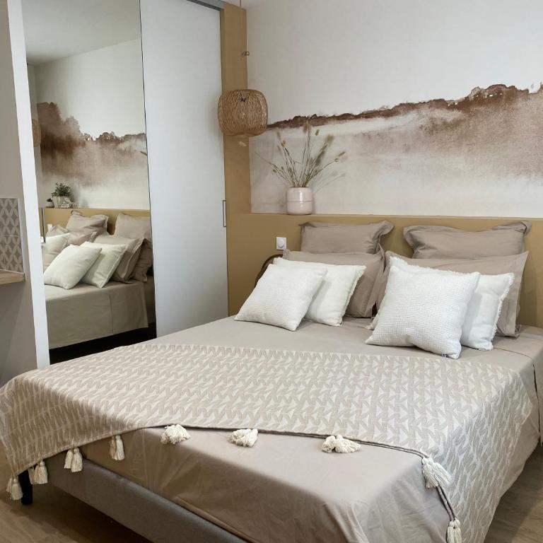 Luxe & Confort, Spacieux, Neuf, Clim et Central - Apartment mit 3 Schlafzimmern - 5