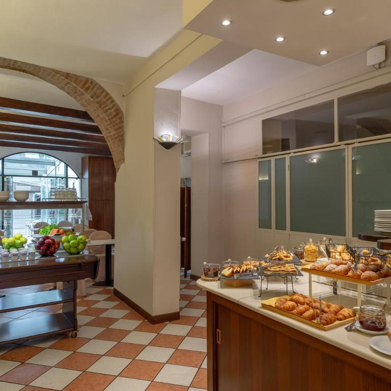 Abbazia Bed & Breakfast, MantegnaHotels - Camera Matrimoniale/Doppia con Letti Singoli - 2