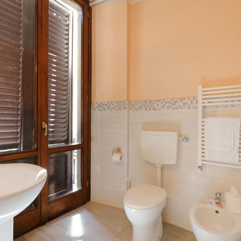 Guesthouse Bel Duomo - Superior Double Room with City View - 11