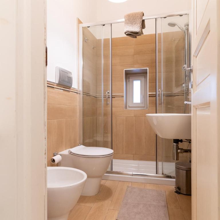 Four Luxury Apartment - Appartamento con 2 Camere da Letto - 19