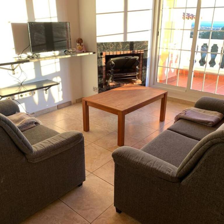 Villa Leo con vistas al mar y piscina privada - Villa - 22