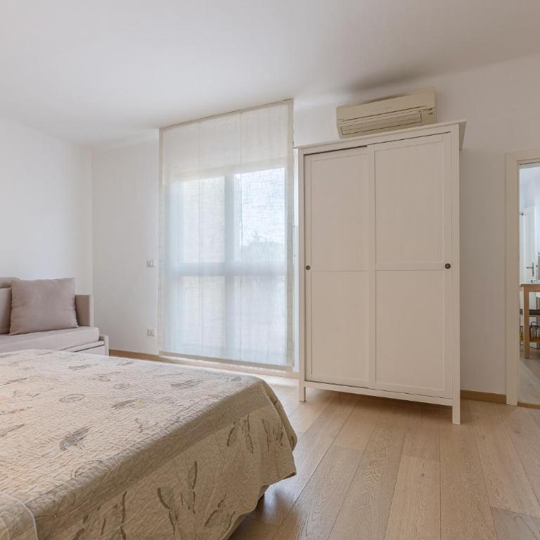 GuestHost - Camera con vista Central Studio - Studio with Terrace - 9