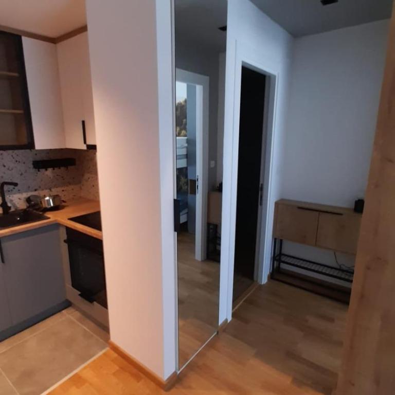 Divcigora Apartman E&N - Apartman sa 1 Spavaćom Sobom - 2