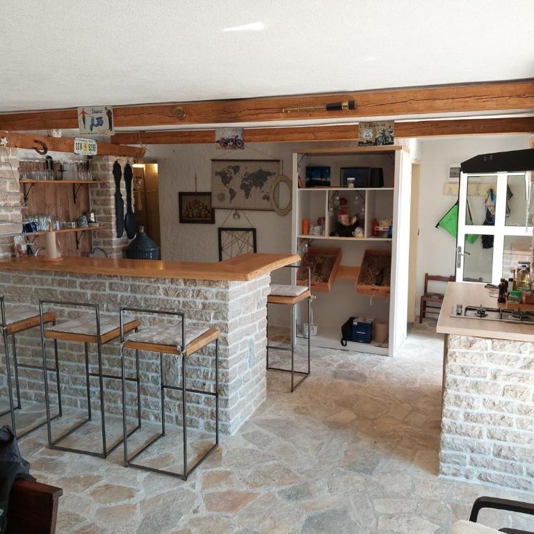 SunnyCoastVilla - Villa with Private Pool - 20