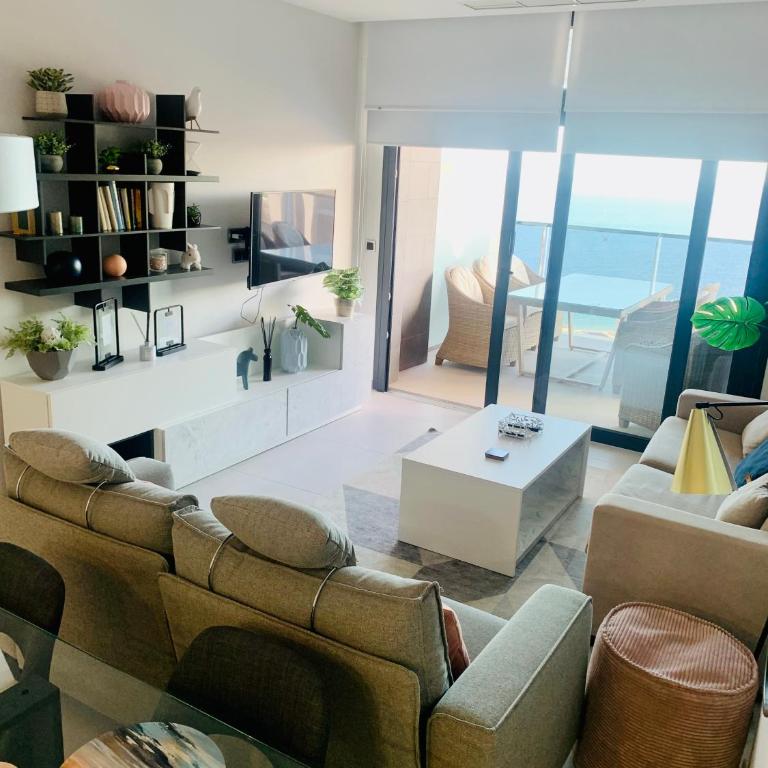 Sunset Waves Holidays - Two-Bedroom Apartment - 8