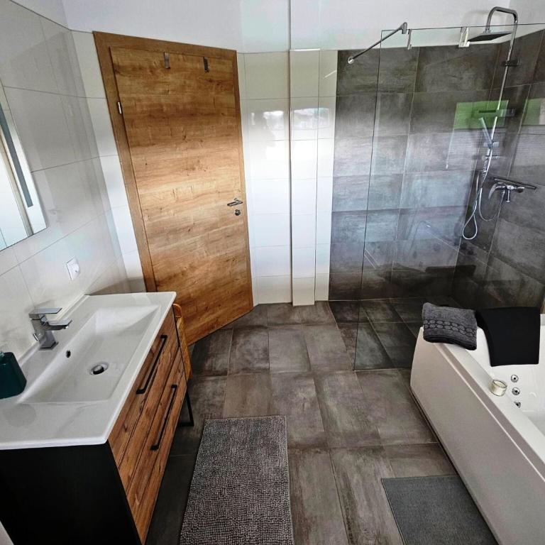 Ferienwohnung mit Sauna - Apartment mit 2 Schlafzimmern - 10