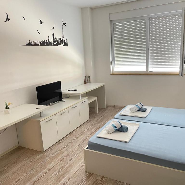 Candy apartments - One-Bedroom Apartment - 13