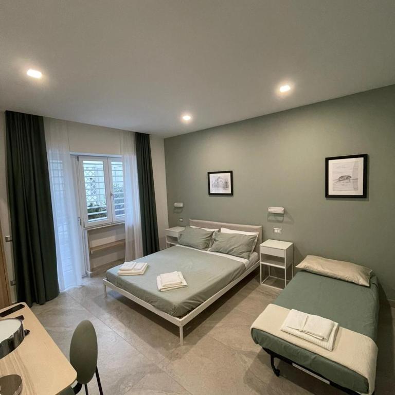 Domus Cervantes Apartment - Camera Familiare - 12