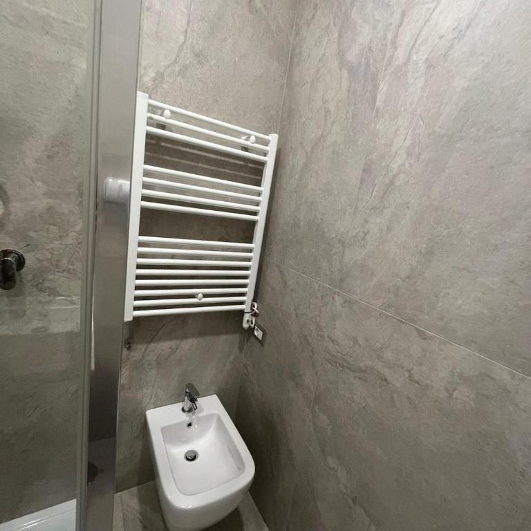 Domus Cervantes Apartment - Camera Matrimoniale con Bagno Privato - 13