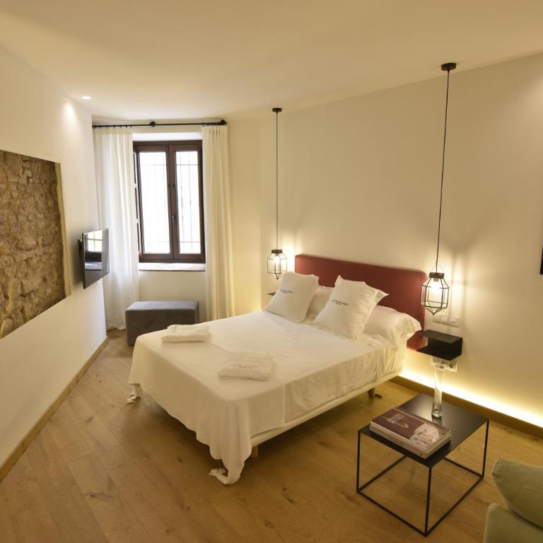 La Ermita Suites - Único Hotel Monumento de Córdoba - Suite Junior Superior - 12
