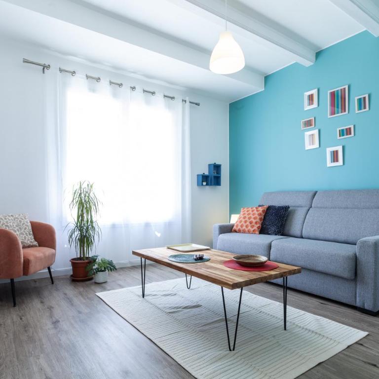 Grand appartement proche centre - Climatisé avec terrasse - Parking privé gratuit - Apartment mit Terrasse - 10