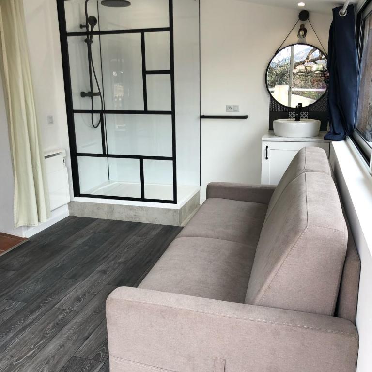 Terrasse au calme, 2 chambres, Parking, clim, Plages-port à 5 min - Appartement 2 Chambres - 14