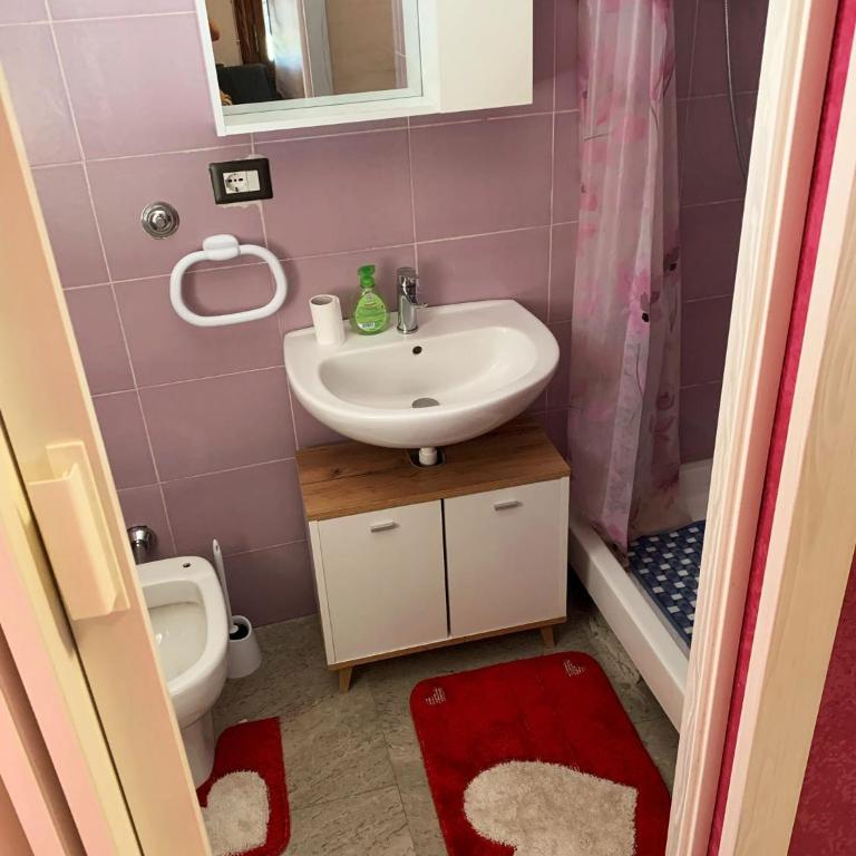 Villa Elena - Chambre Double avec Salle de Bains Privative - 3
