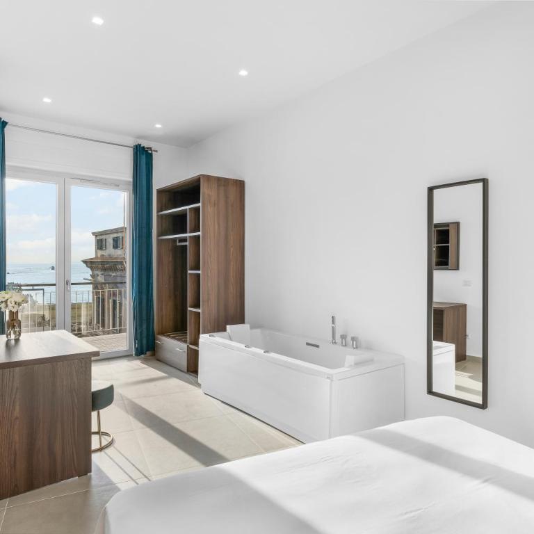 Pangea Luxury Rooms - Camera King con Vasca Idromassaggio - 6