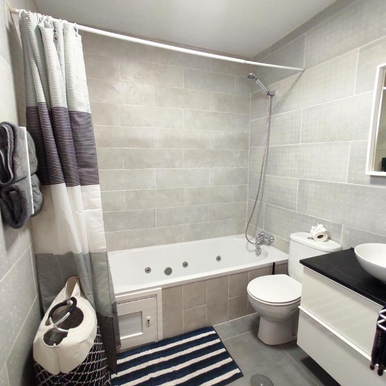 Love gara, duplex pareado piscina privada by flamingo house - Haus mit 3 Schlafzimmern - 35