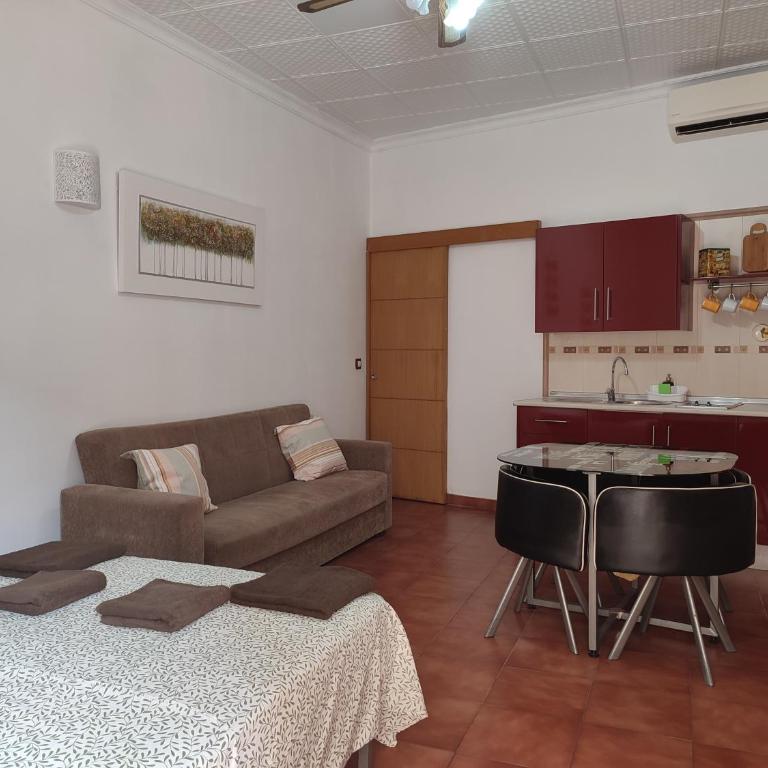 Sunny Holiday Studio - Estudio Deluxe - 1