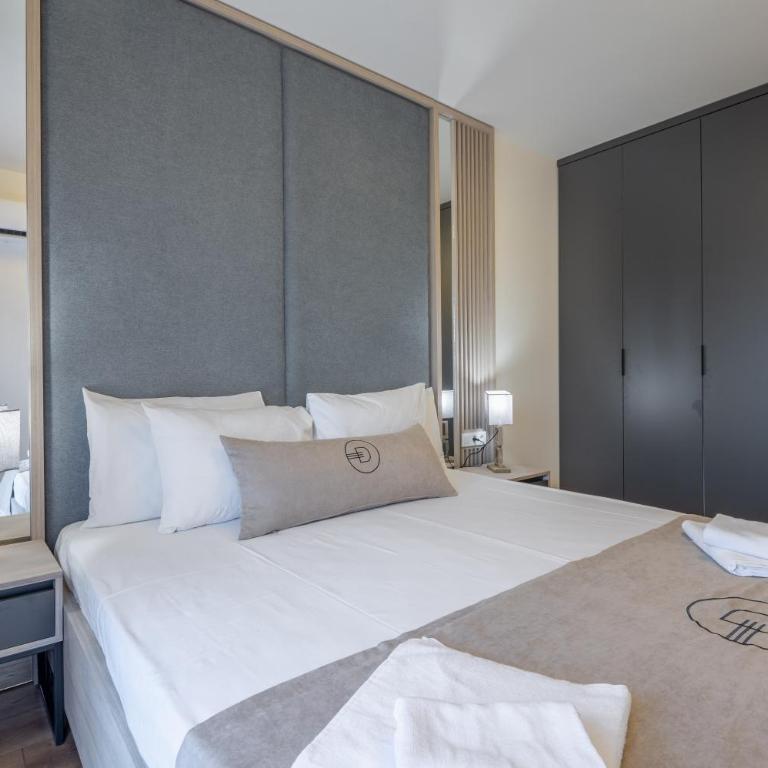 Dulamerovic Hotel - Apartman sa Balkonom - 3