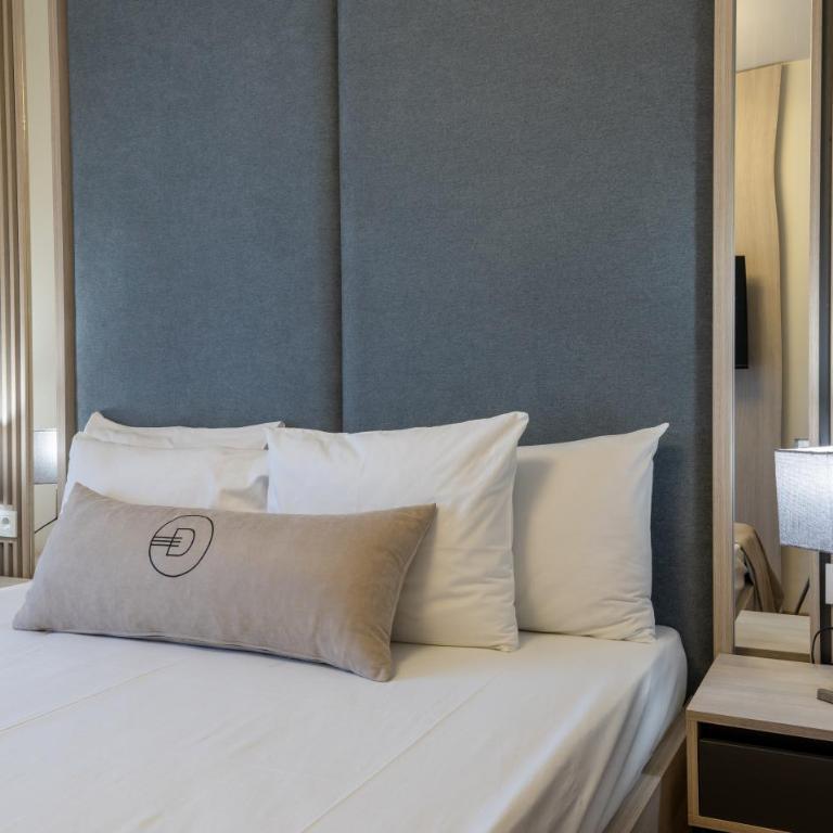 Dulamerovic Hotel - Apartman sa Balkonom - 9