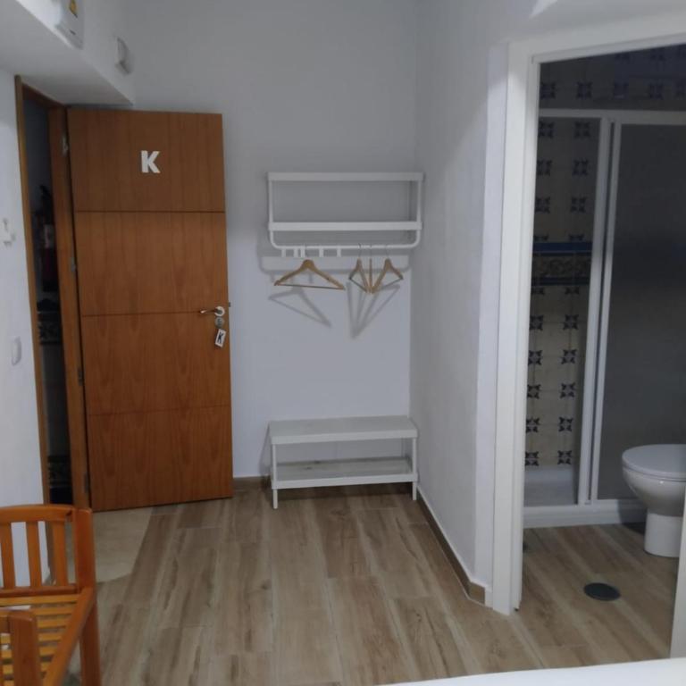 Habitaciones Turísticas - La Tarayuela - Habitación Doble con baño privado - 3