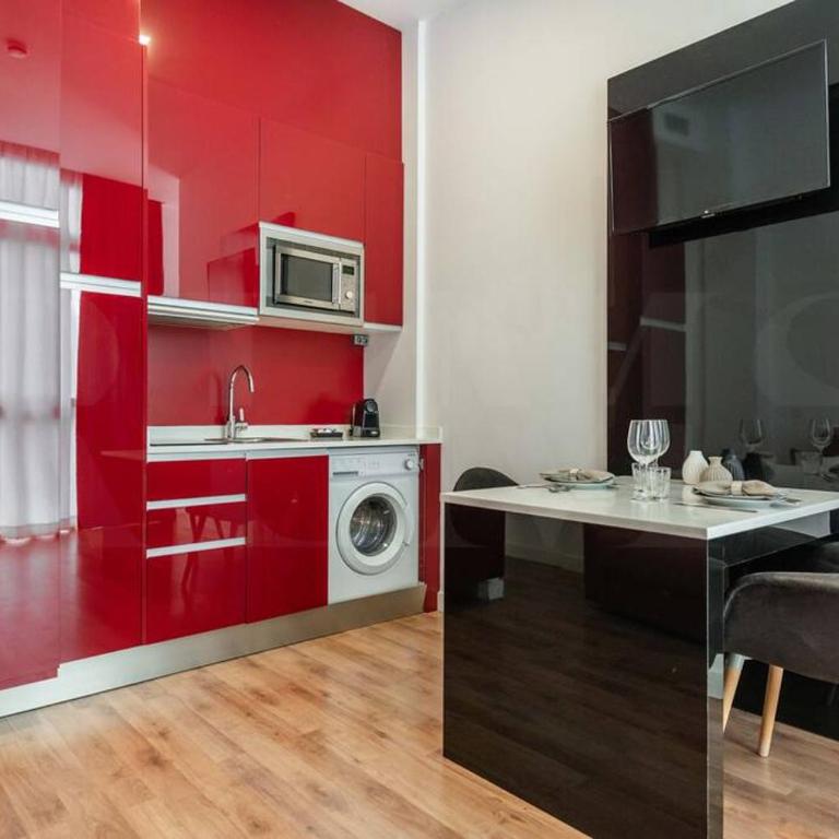 Art & Arena Suite Picasso-Inspired REMS - Apartamento de 1 dormitorio - 5