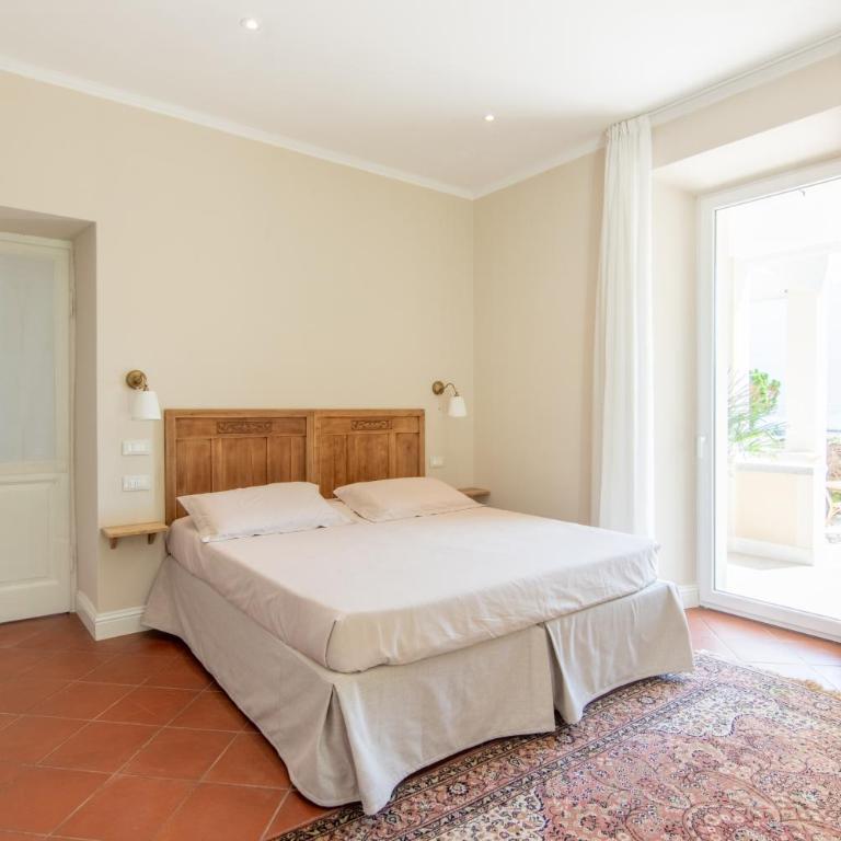 B&B Villa Eden jacuzzi pool - Camera Matrimoniale con Vista Lago - 8