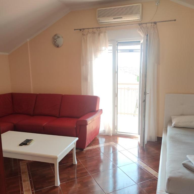Holiday Herceg Novi - Apartman sa 1 Spavaćom Sobom - 2