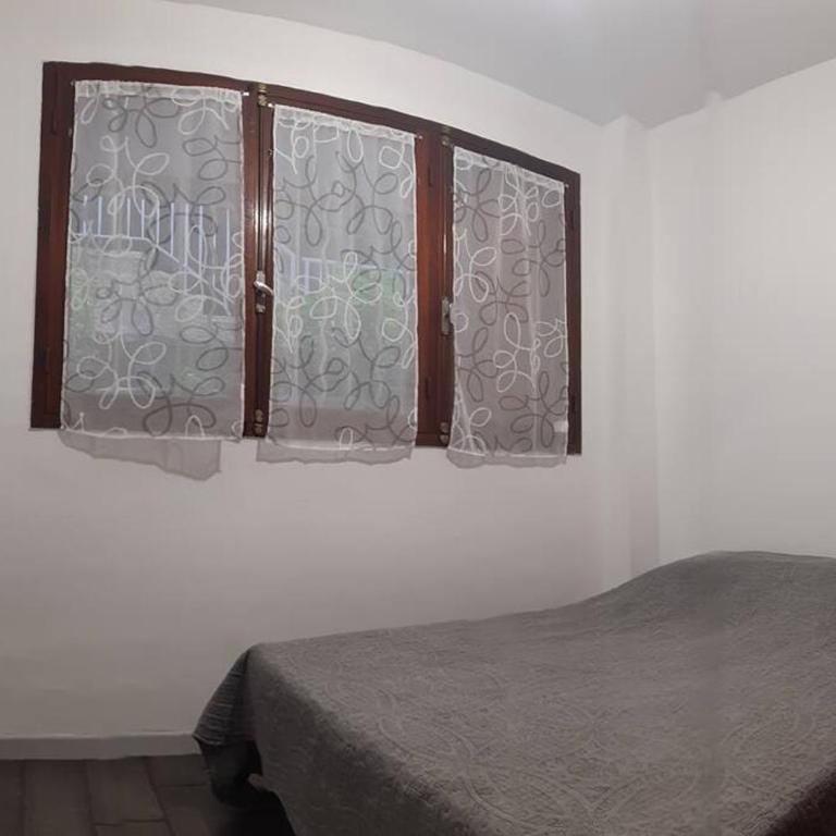 Au calme, 200m du centre T2 avec balcon et parking - Appartement 1 Chambre - 32