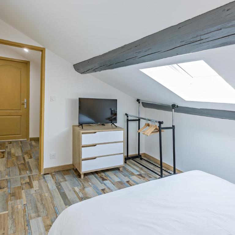 Centre Historique - FREE Parking - Self Checkin - WIFI - LA CABANE - SLEEPNTRIPBEZIERS - Appartement 2 Chambres - 23