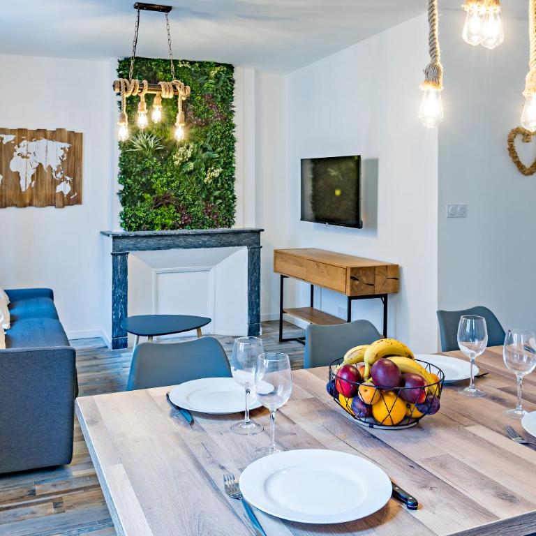 Centre Historique - FREE Parking - Self Checkin - WIFI - LA CABANE - SLEEPNTRIPBEZIERS - Appartement 2 Chambres - 16