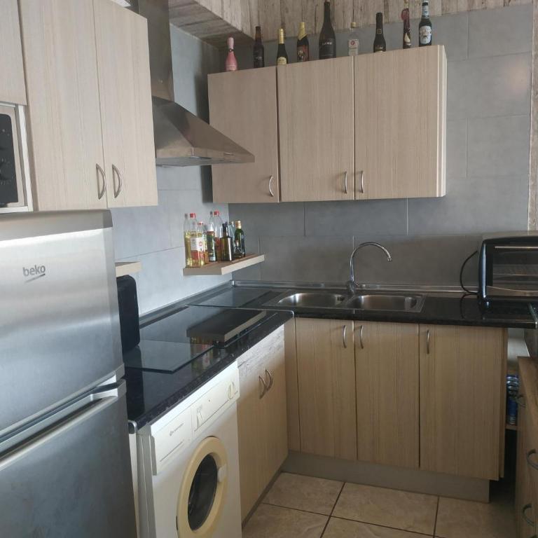 Apartament 3 persones amb piscina comunitaria Terrassa amb vistes canal i Llac St Maurici - Apartamento de 1 dormitorio - 7
