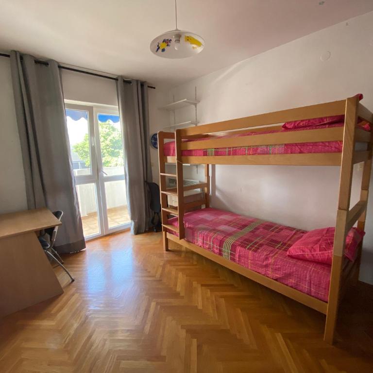 Veliki stan u centru grada - Apartment mit 3 Schlafzimmern - 8
