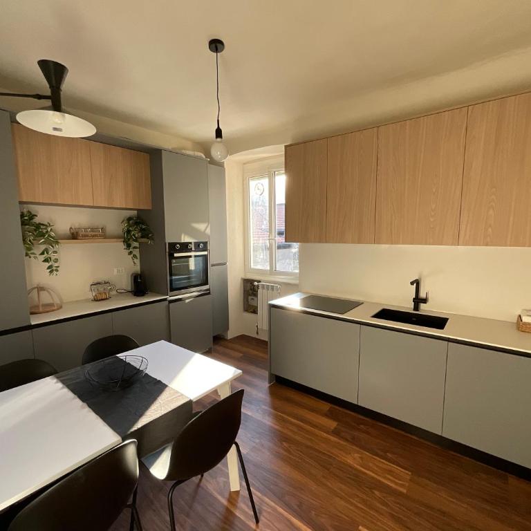 Terrazza Cavour - Appartamento con 2 Camere da Letto - 17