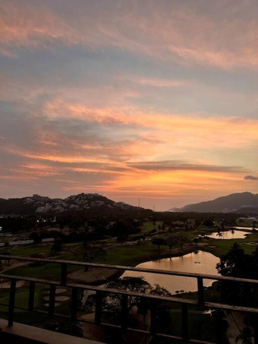 Departamento lujo en Acapulco - Three-Bedroom Apartment - 32