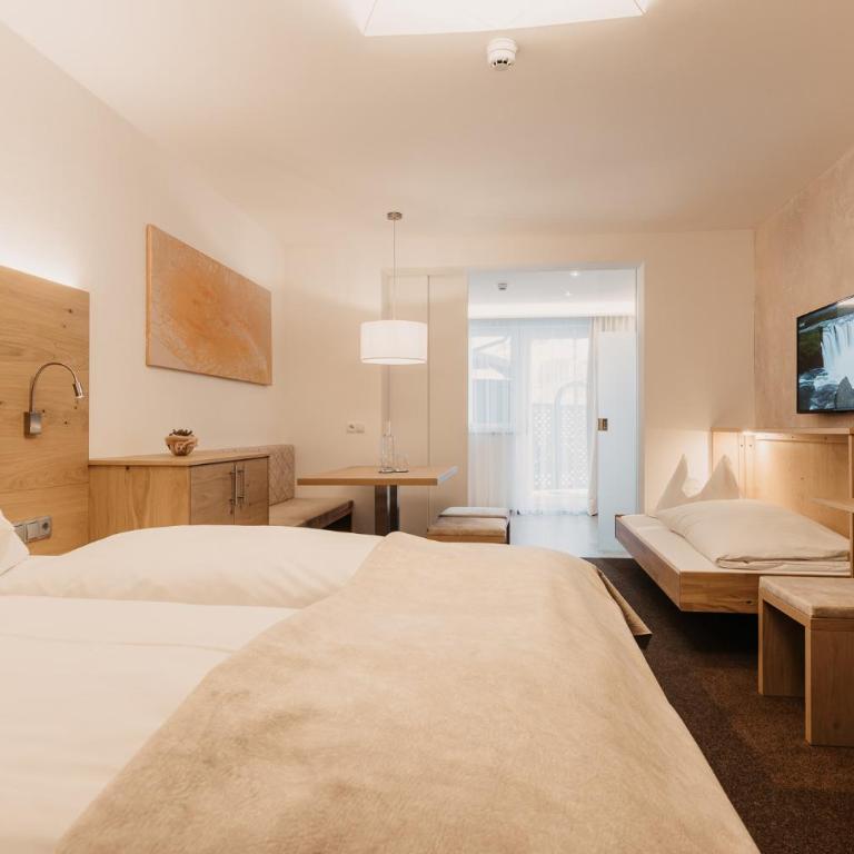 Alpina Wagrain - Suite Kristall Garten mit Terrasse - 2