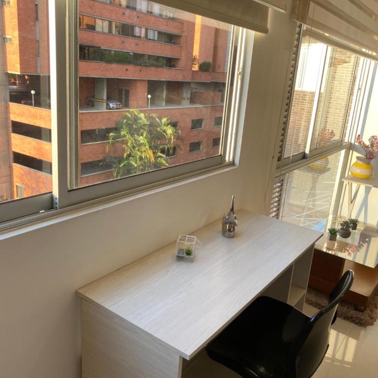Apartasuite moderna - en el corazón del poblado medellín - One-Bedroom Apartment - 26