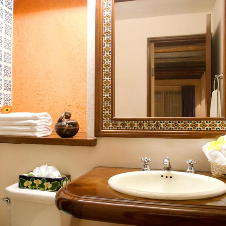 Hotel Lunata - 5th Avenue - Queen Room - 6