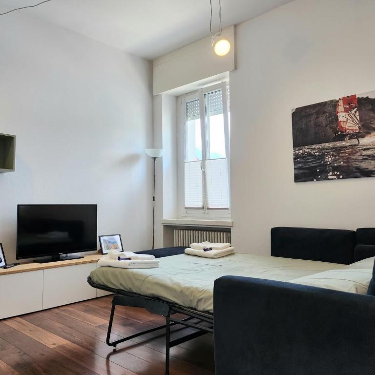 North Shore Torbole - Apartment with Lake View - 16