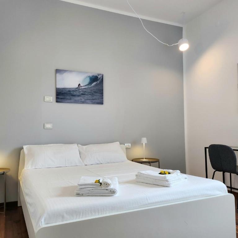North Shore Torbole - Apartment with Lake View - 1