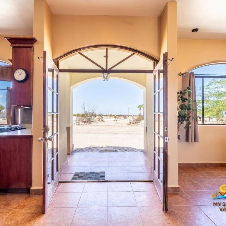 Family resort home, pools, tennis, clean shady beach and family golfing - Casa - 3