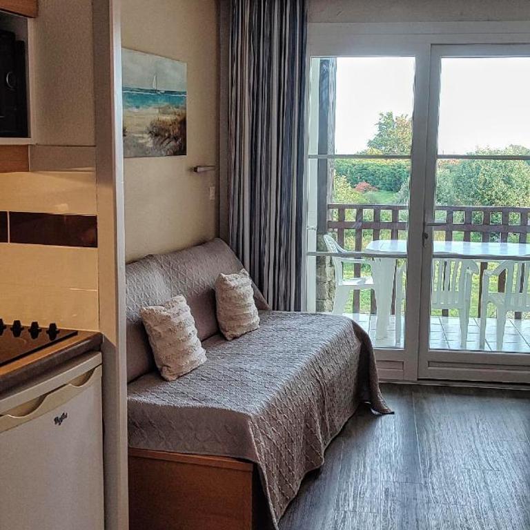 La Perle de l'Océan, à deux pas de la mer sans route à traverser, parking privé, piscine - Appartement 1 Chambre - 23