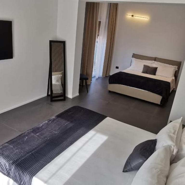 Sicily Milazzo SeaFront Rooms - Camera Quadrupla con Vista Mare - 2