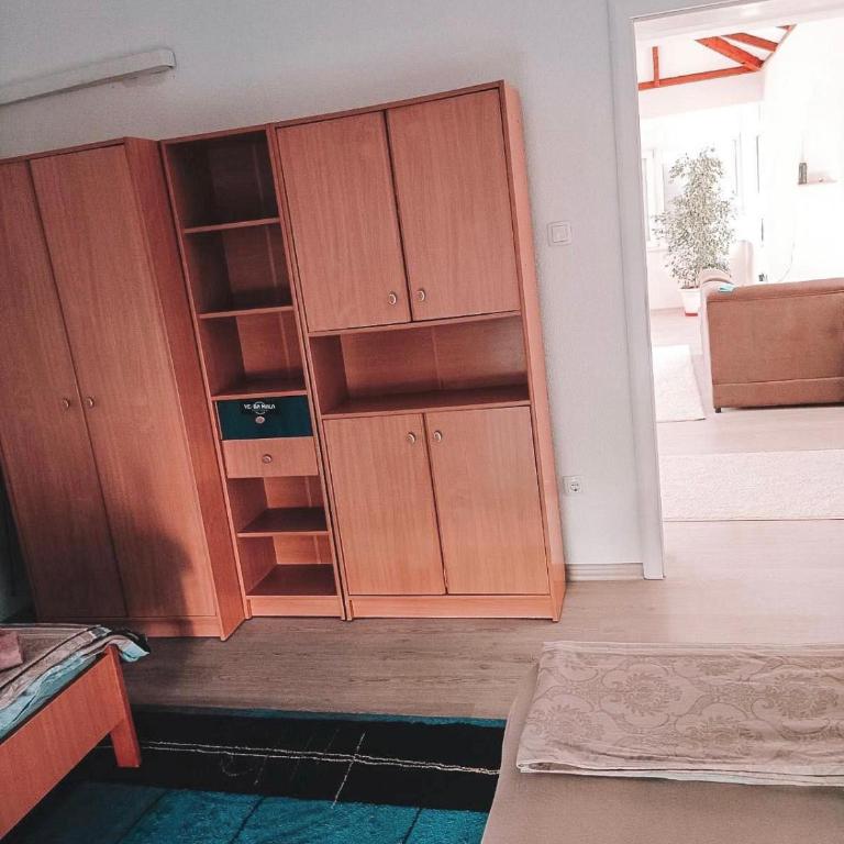 Poseidon House - Two-Bedroom Apartment - 28