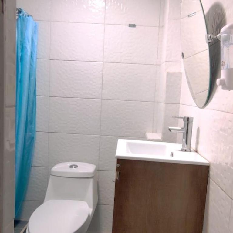 Hostal Copa Arica - Habitación Doble con baño privado - 5