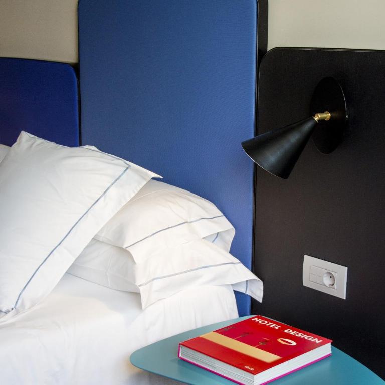 One Shot Colón - Superior Double Room - 13